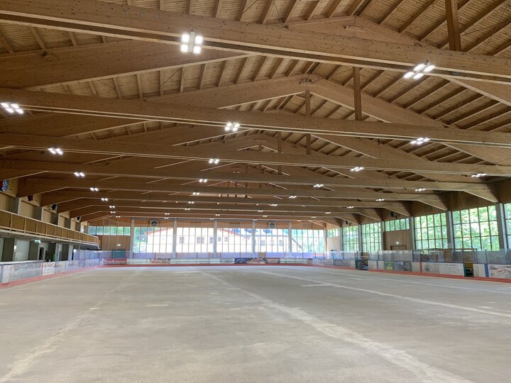 Eisstadion Berchtesgaden - Erneuerung der Hallenbeleuchtung LED - 2024